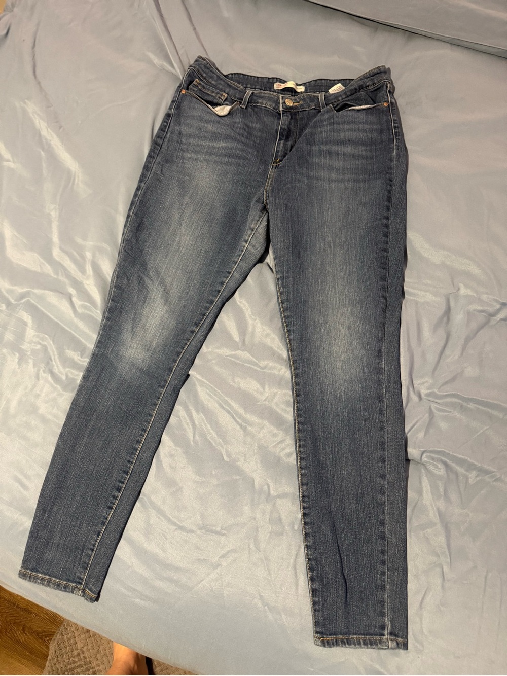 Levi's Women's Dark Blue Skinny Jeans
